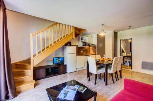 Appartement 2 Pièces Duplex 6 Personnes Balcon MAE-9181