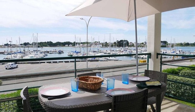 Appartement 2P. avec Vue Port, Tennis, Piscine Chauffée, Parking - À 600m de la Plage et Centre Nautique - FR-1-479-37