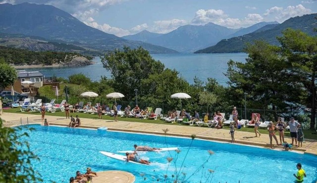 Appartement 3 étoiles - Piscine - efbgib