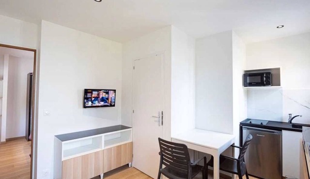 Appartement 3 étoiles - Piscine - ccbbhee