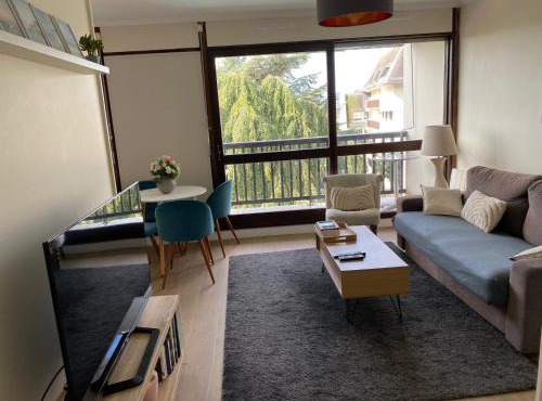Appartement 4 personnes piscine balcon parc