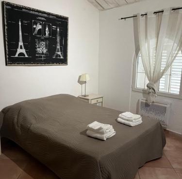 Appartement 5 personnes village provençal du haut var claviers