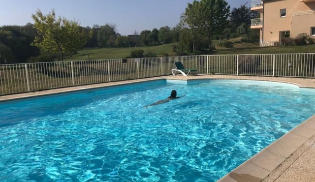 Appartement 6 pers - Piscines et proche plages et mer