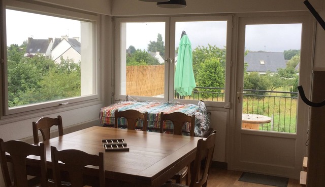 Appartement 6 Personnes, 85m2 Avec Terrasse, Coeur de Bourg à 10mm de la Plage