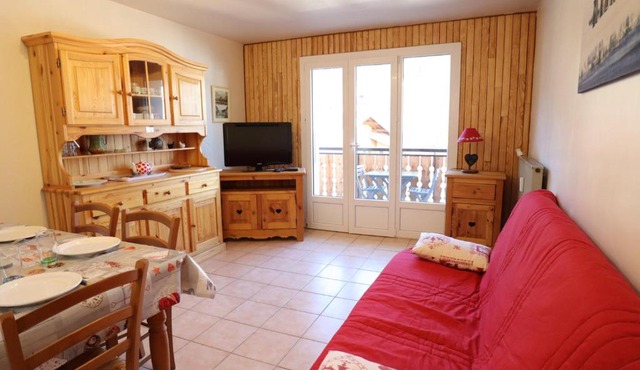 Appartement 6 personnes avec balcon, cœur du vieux village, proche remontées mécaniques et commerces - FR-1-623-332