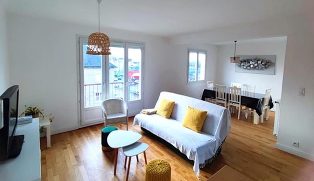 Appartement 76m2 lumineux centre ville garage privé 3ieme étage sans ascenseur