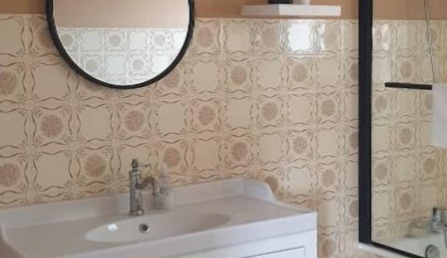 Appartement Avec Jardin. Ideal Pour les Familles Visitant la Région. Via Rhona