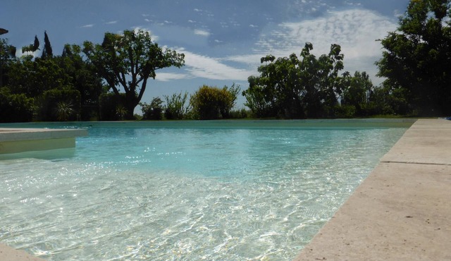 Appartement au Cœur des Vignes, Dans Chambre D'hôtes Avec Piscine