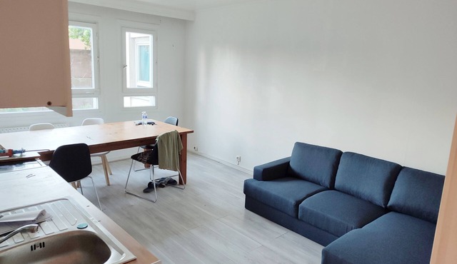 Appartement au Pied du Métro sur Jardin !