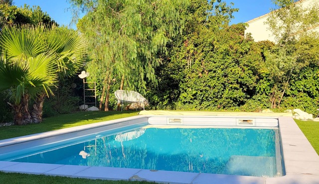 Appartement Avec Jardin et Piscine