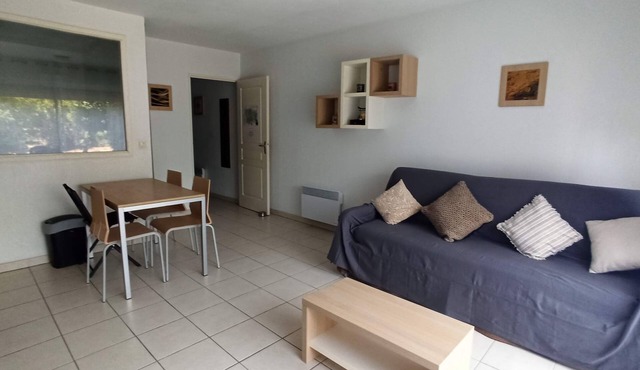 Appartement Avec Jardinet 4 Pers