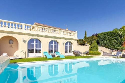Appartement avec piscine à Poulan-Pouzols