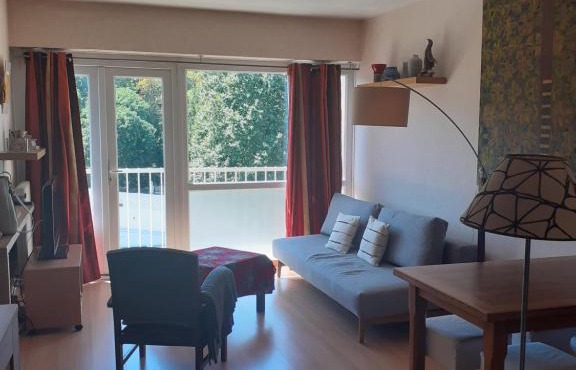 Appartement avec parking privé proche Paris