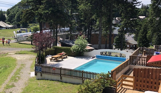 Appartement avec piscine - 6 personnes