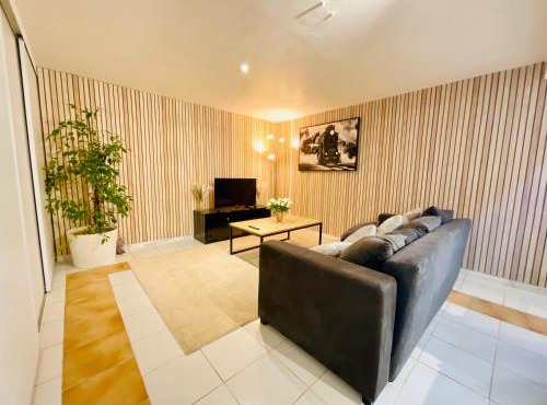 Appartement avec piscine et barbecue