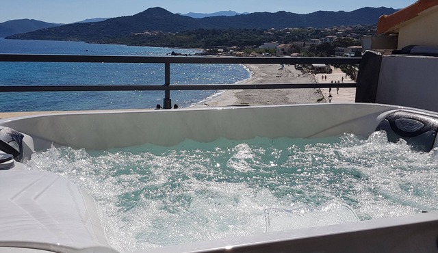 Appartement Avec spa Face à la mer