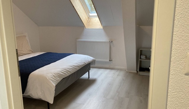 Appartement Avec Terrasse, au Calme, Juste à Côté de Sentier Randonnée