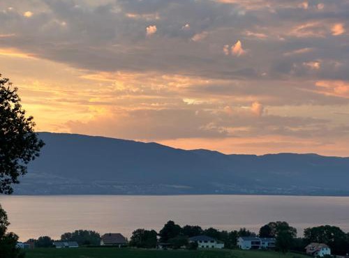 Appartement avec vue sur le lac à couper le souffle