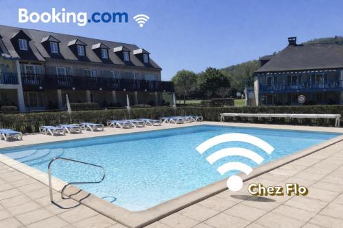 Appartement AVEC WIFI CHEZ FLO T2 Résidence BELLES RIVES Argentat