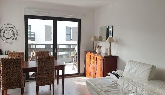 Appartement Balcon standing Pontoise gare RER C H J PARIS Nord-ouest