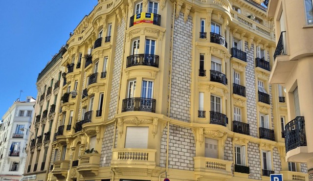 Appartement Bougeois Tout Confort en Plein Centre de Nice