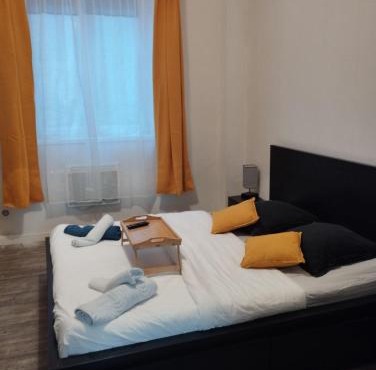 Appartement BREST avec TV dans la chambre et le salon