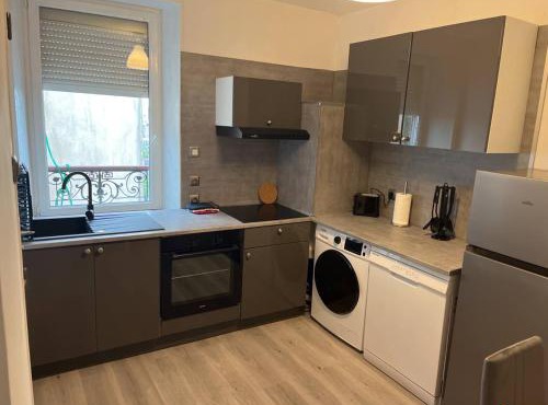 Appartement BREST centre ville avec machine a laver sechante et lave vaisselle