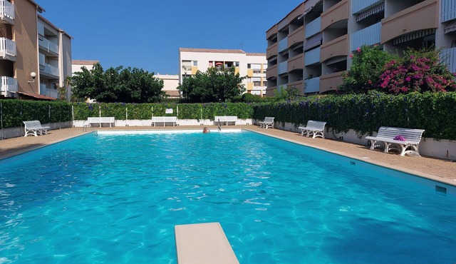 Appartement Côte Varoise, Plage des Sablettes à 5min, Clim, Piscine en été