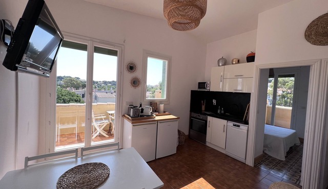 Appartement Calme et Lumineux - Plages, Port et Commerces à Pied