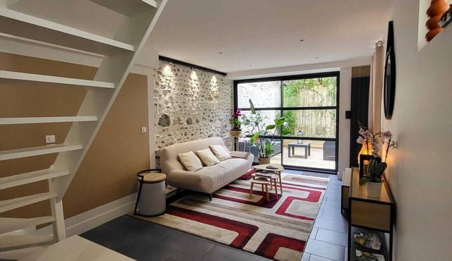 Appartement Calme au Centre Ville Avec son Patio