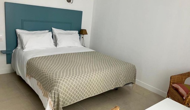 Appartement calme centre ville à 80m des Halles