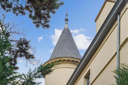 Appartement Chaleureux et Moderne sous les toits du Château 8pers