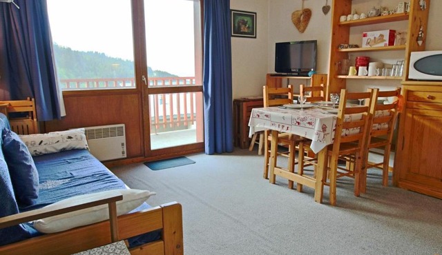Appartement Chamrousse, 2 pièces, 5 personnes - FR-1-340-41