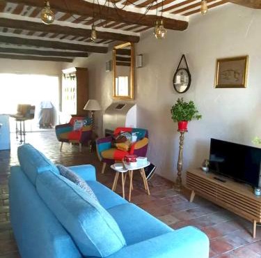 Appartement charmant a Courthezon avec terrasse