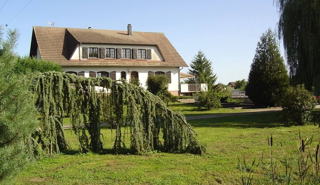 Appartement Confortable au Dernier Étage D'une Maison Cadre Champêtre