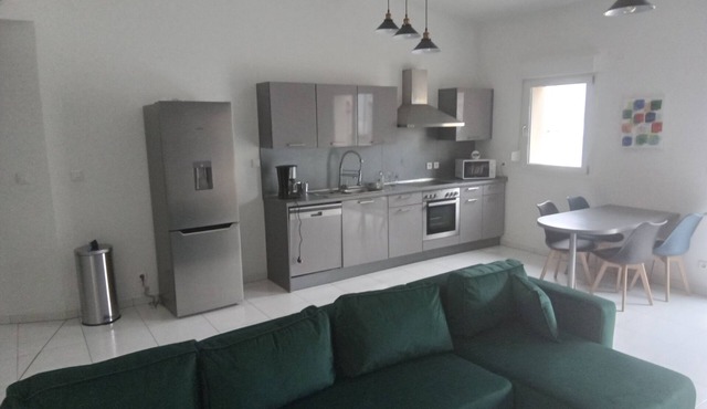 Appartement Contemporain à Quelques Minutes du Centre et de la Gare Ferroviaire