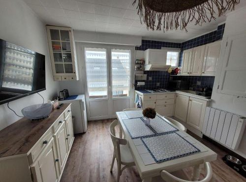 Appartement cosy 4 pers avec balcons à 2 min de la plage - FR-1-672-36