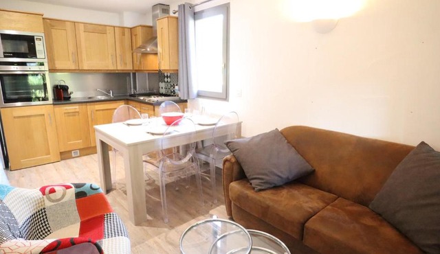 Appartement cosy au vieux village avec parking, proche des pistes et télécabines - FR-1-623-118
