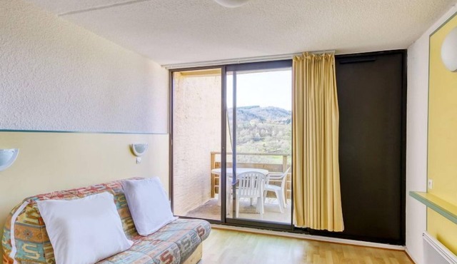 Appartement Cosy avec Vue Lac! Accès Piscine