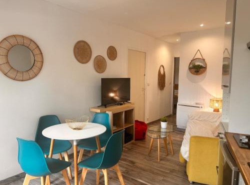 Appartement cosy climatisé 30 m2 10 min d Agen et autoroute