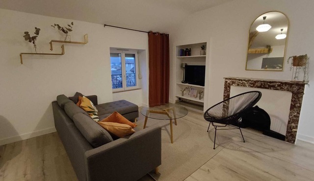 Appartement Cosy - Vue Théâtre Antique & Jardin de Cybèle