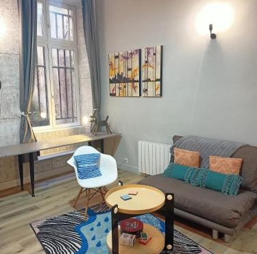 Appartement d'architecte à vivre, en plein centre