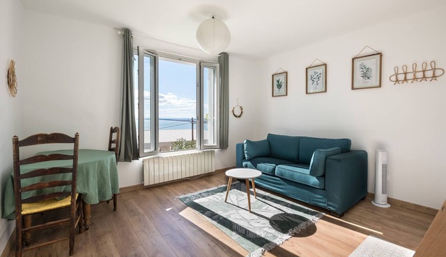 Appartement D'hôtes Avec vue mer sur Mont Saint Clair