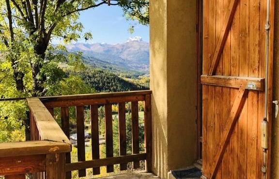 Appartement d'une chambre avec jardin et wifi a Jausiers