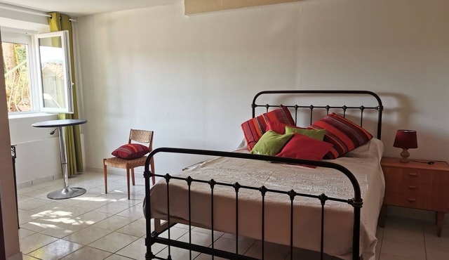 Appartement Dans Maison Individuelle Avec Jardin