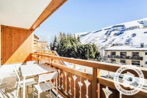 Appartement de 2 chambres a Les Deux Alpes a 100 m des pistes avec balcon amenage