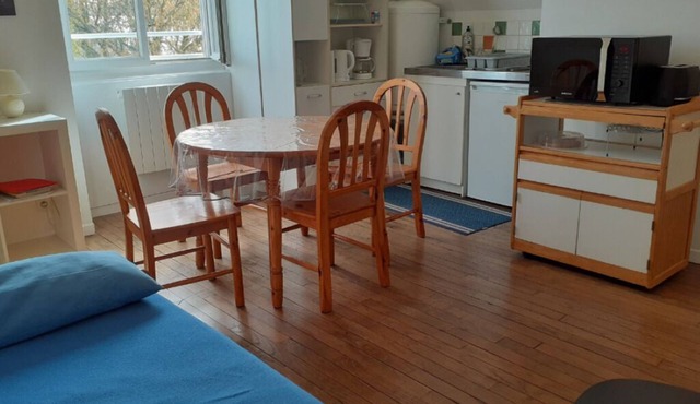 Appartement de 38 m2 au Sein D'une Petite Résidence Avec Jardin