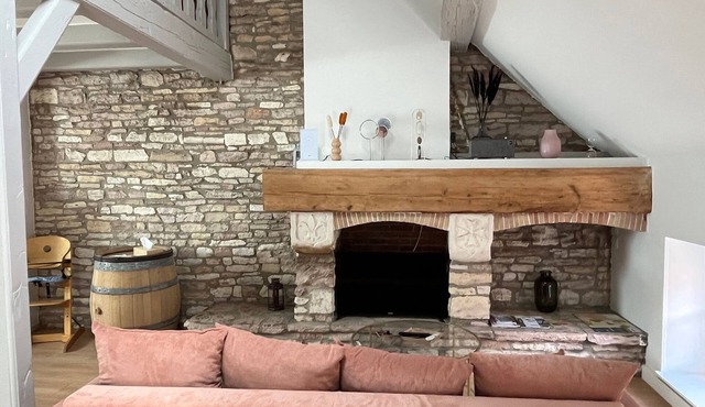 Appartement de Charme et Spacieux, Équipé de la Climatisation et D'un Sauna