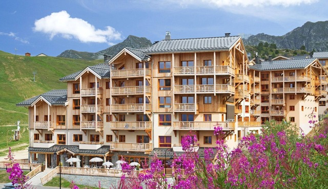 Appartement de Montagne | Accès Piscine couverte!