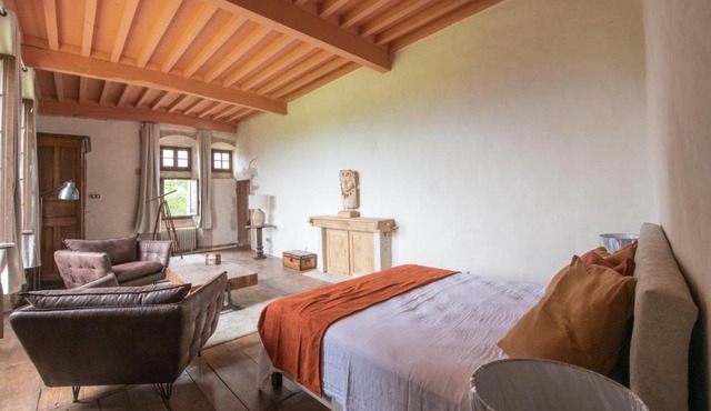 APPARTEMENT DU CHATEAU DE BEYRIN